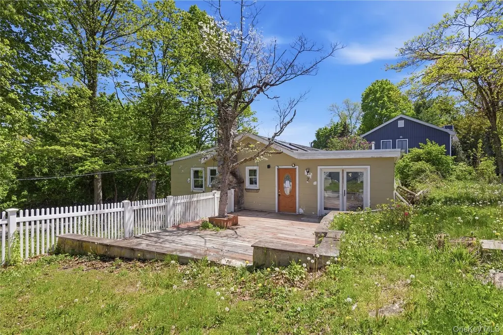 2 Springdale Rd