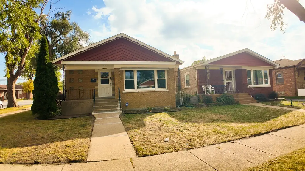 15501 Maryland Ave