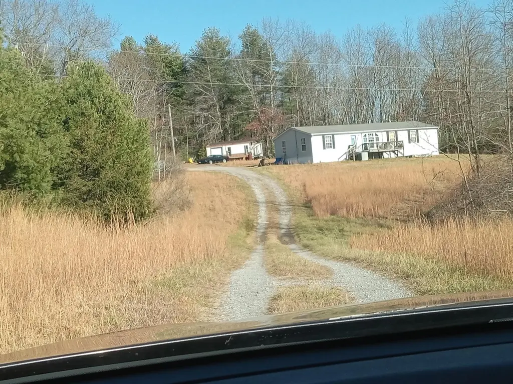 171 Teaberry Ln
