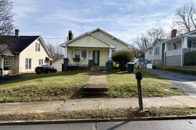 506 Watauga Ave