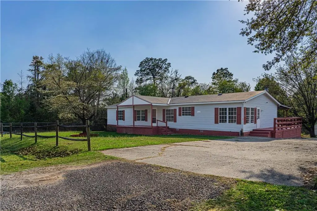 24 Dixon Dr