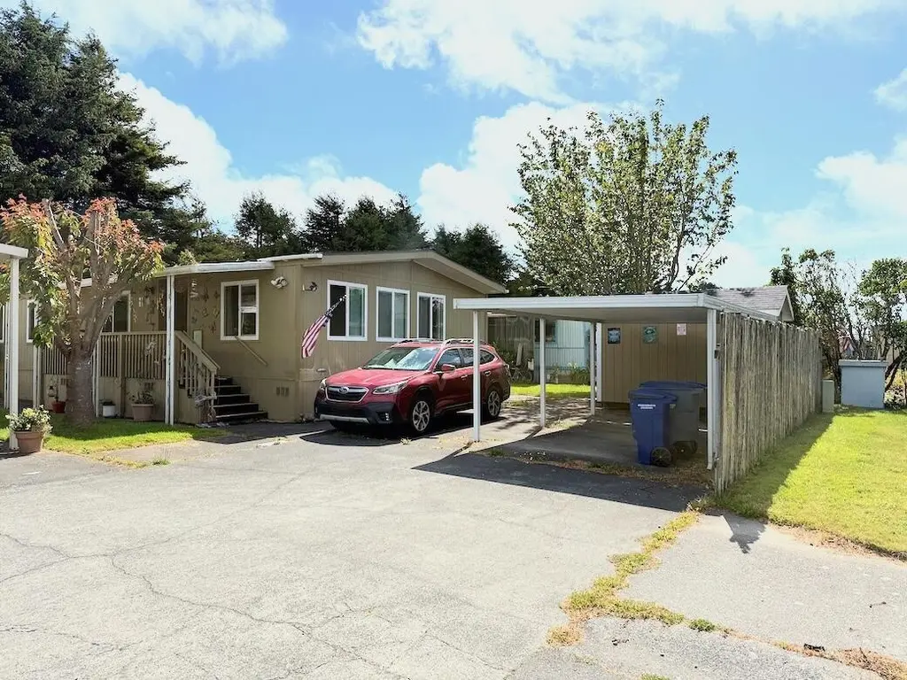 4349 Bay Meadows Ct