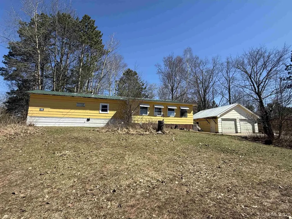 649 Bortolini Rd
