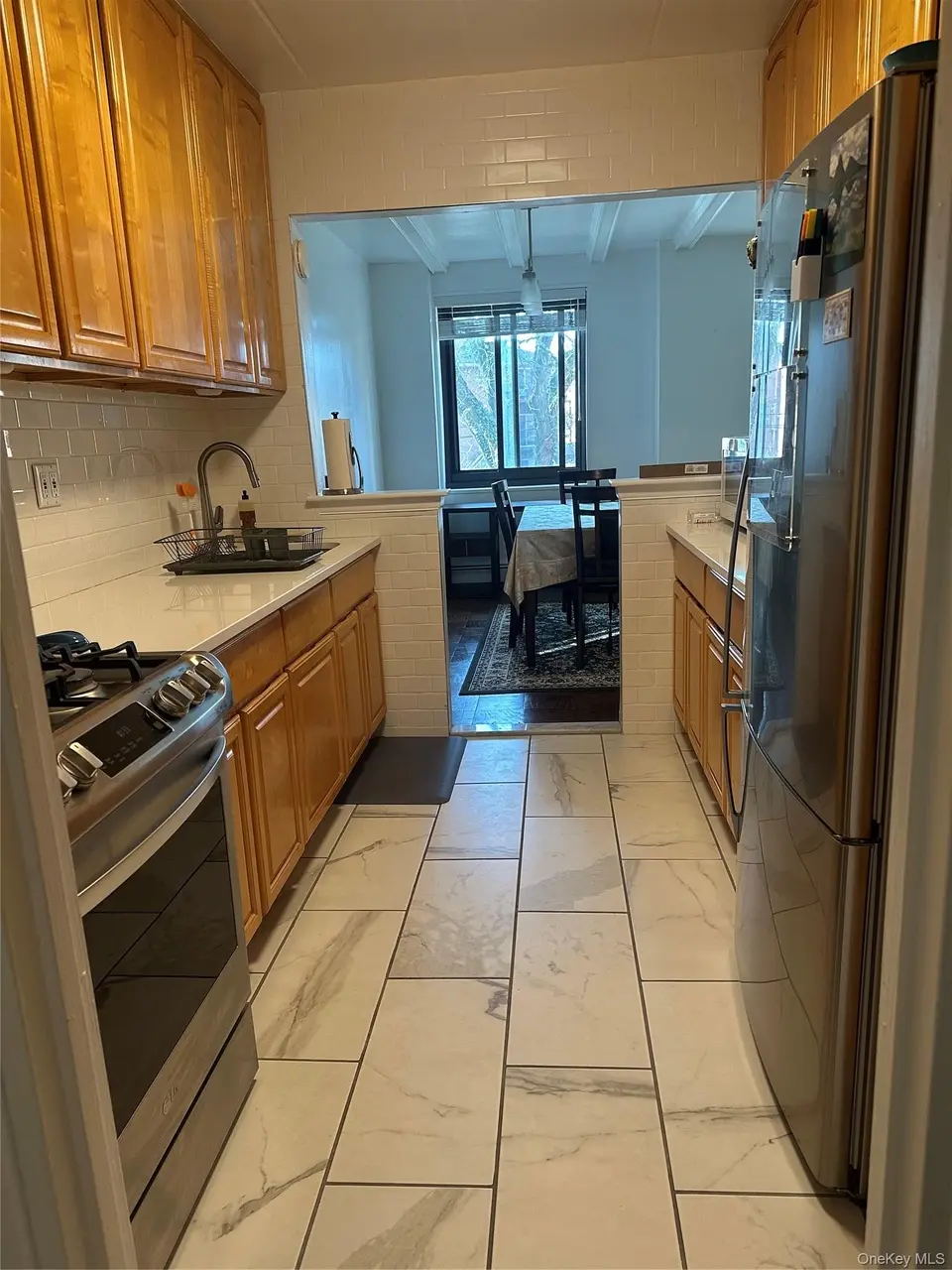 1101 Midland Ave #323