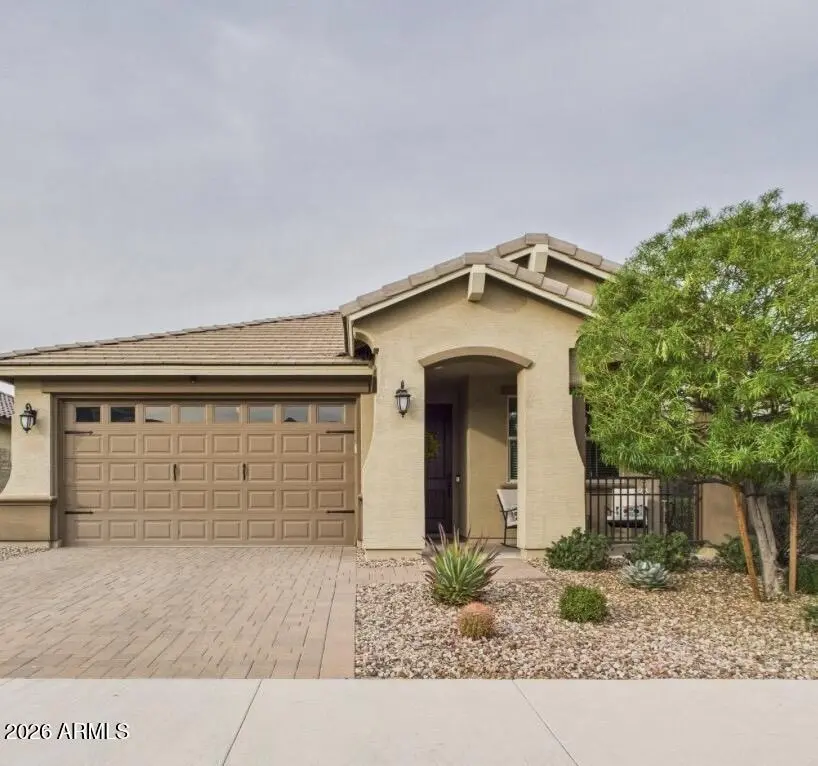 2804 W Havasu Dr