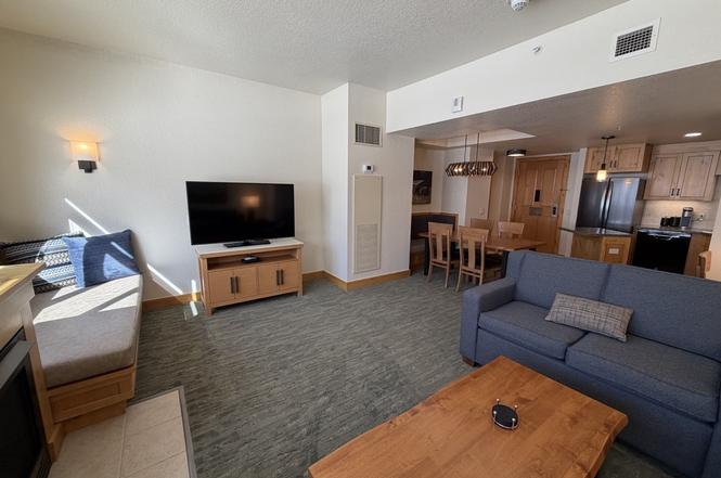 2300 Mt Werner Cir #237