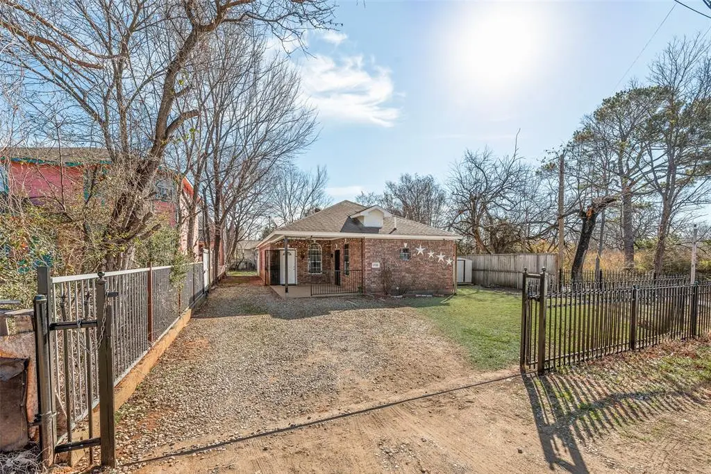 1732 Murdock