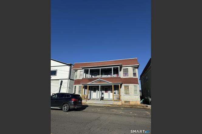 108 Lindley St