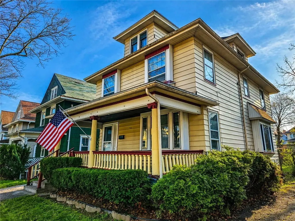 18 Lakeview