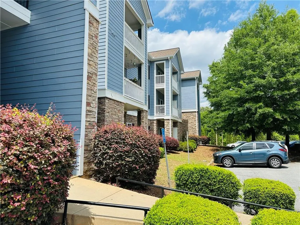 3412 Town Creek Cir