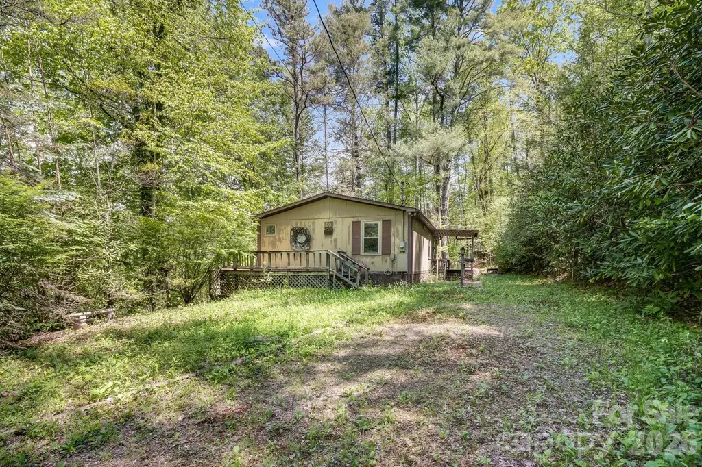 101 Serenity Ln