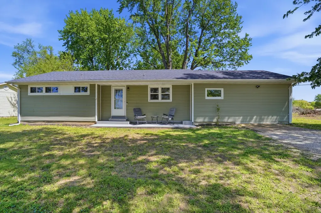 2109 S Country Club Dr