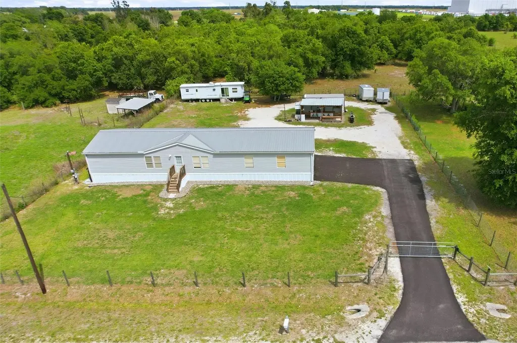 12368 SW Lexington Pl