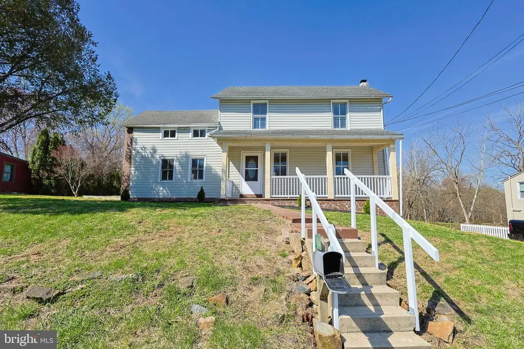 5456 Vera Cruz Rd