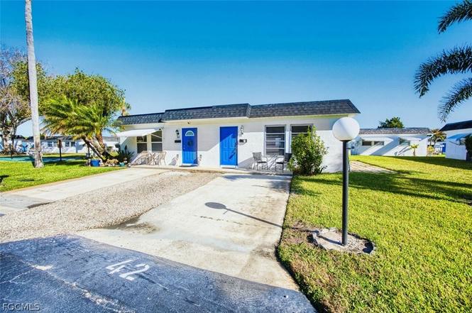 42 Temple Ct