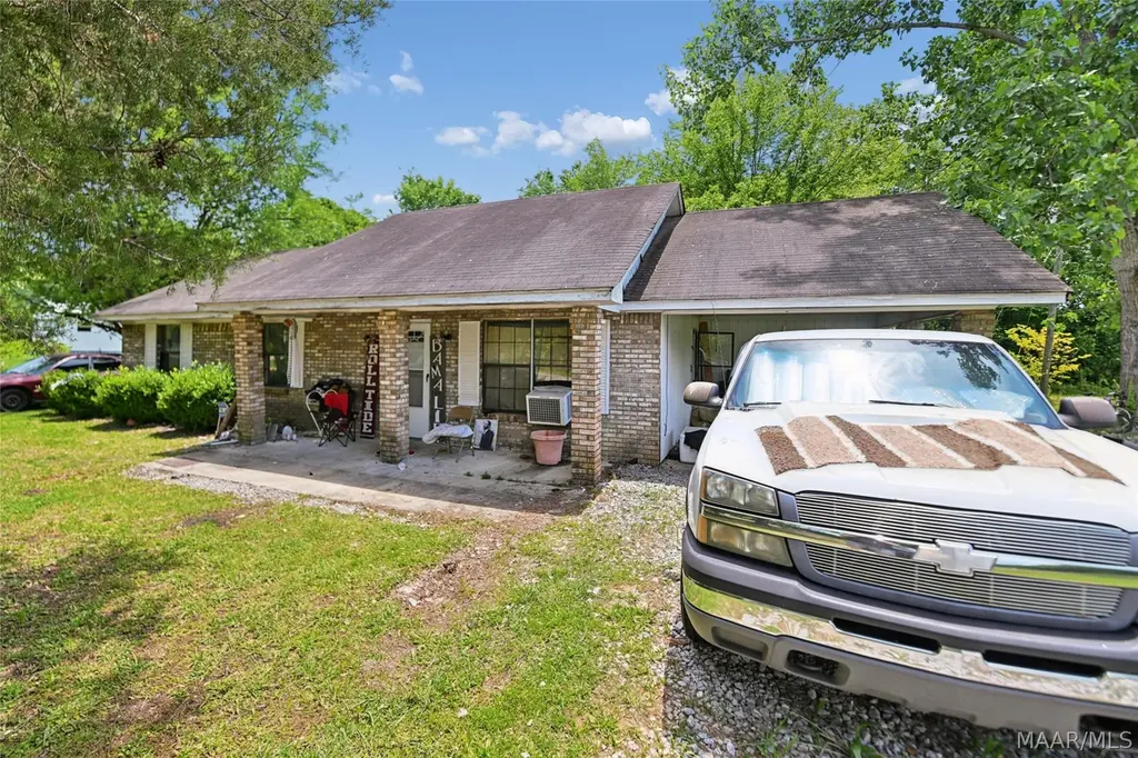 178 Langston Hughes Rd