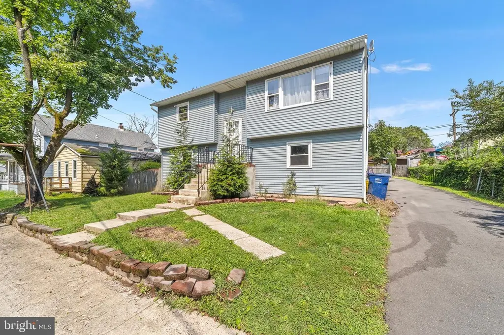 142 Lawn Park