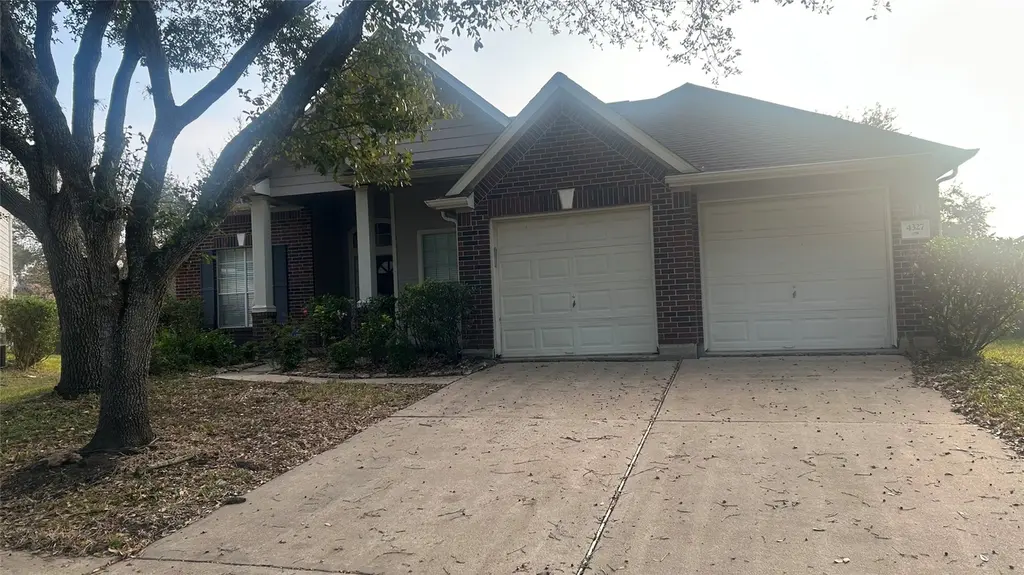 4327 Hoatzin Ct