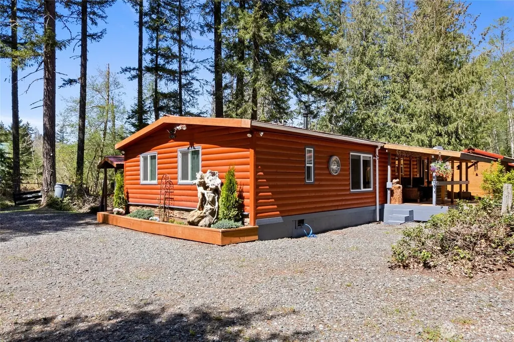 271 Skate Creek Rd