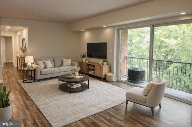 2656 Bowen Rd SE #402