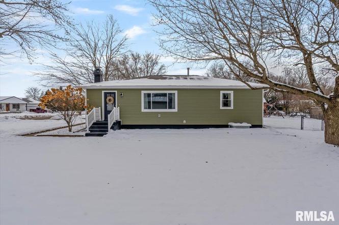 102 Amber Ln