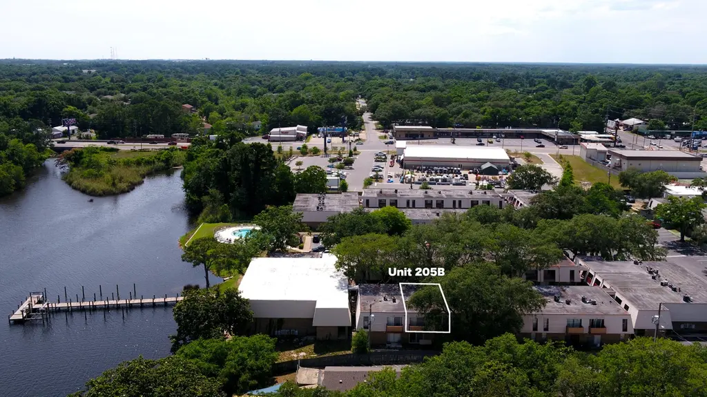 210 Pelham Rd Unit 205B