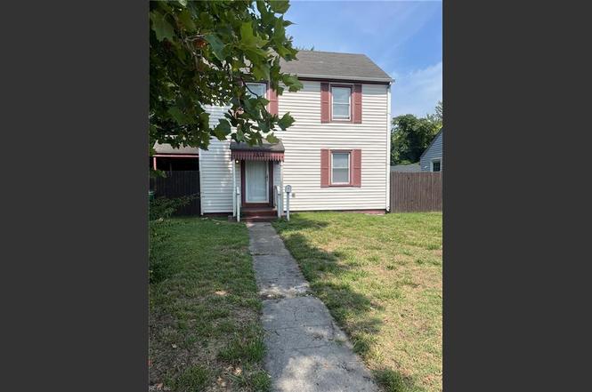 1512 Rolfe Pl