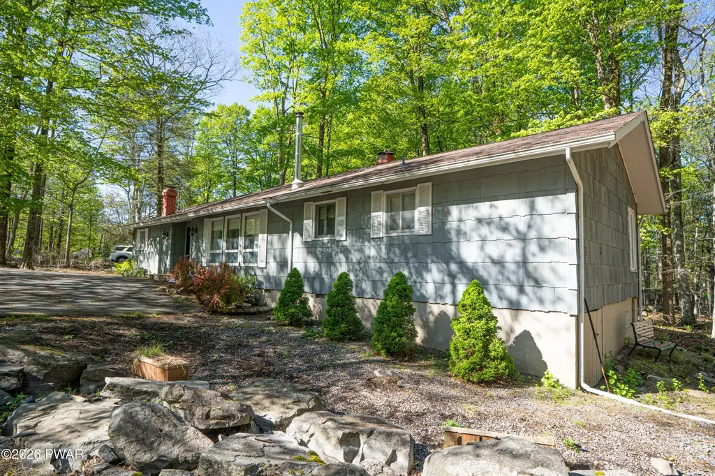 116 Northwood Ter