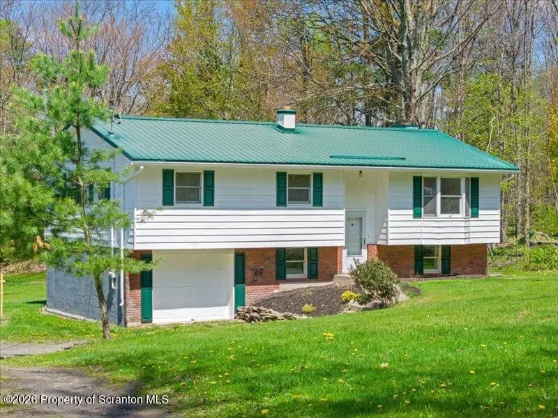 11 Padula Rd