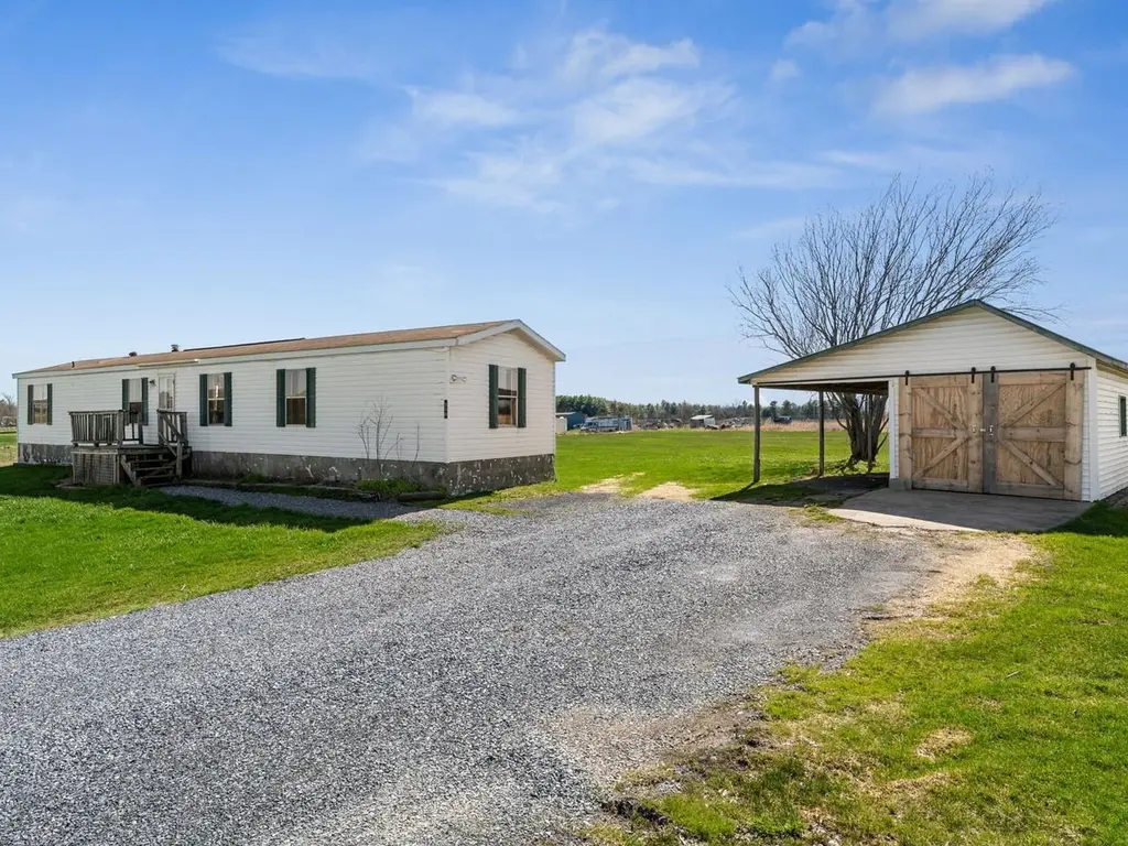 320 Town House Rd