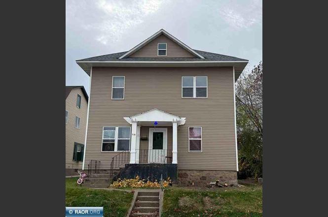 518 8 1/2 St S