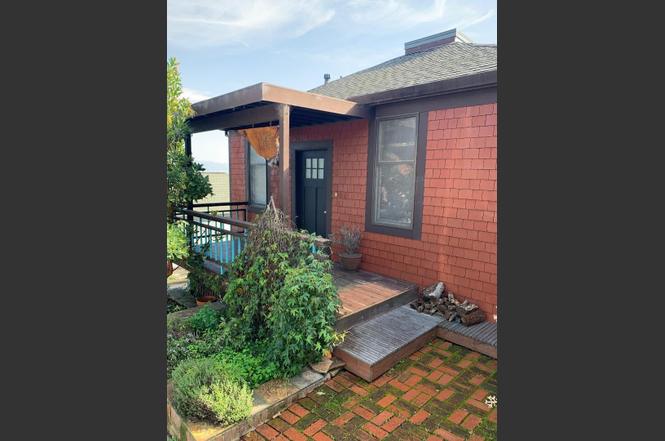141-145 Eddy St
