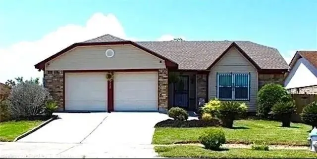 7522 Adventure Ave