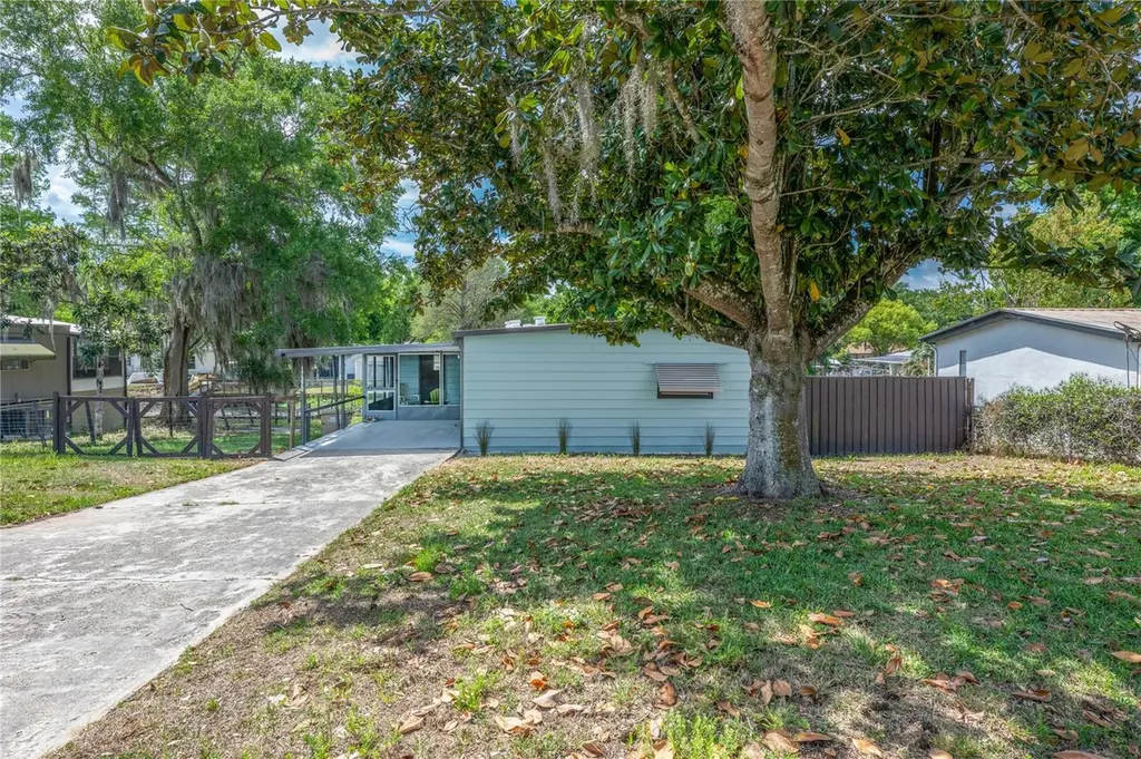 17320 Palm Dr