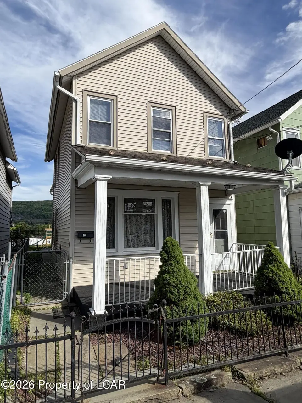 16 Green St