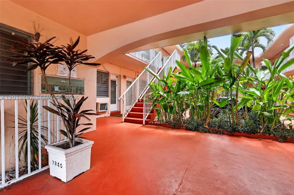 7840 Harding Ave #1