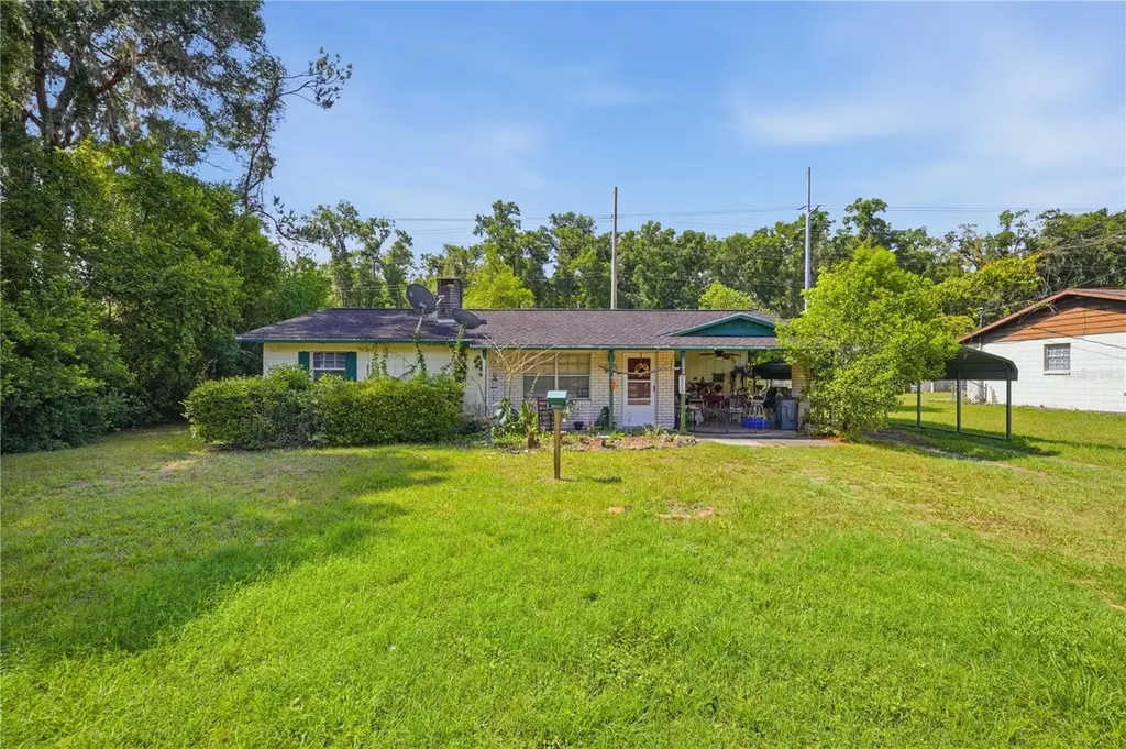 1504 NE 31st Pl