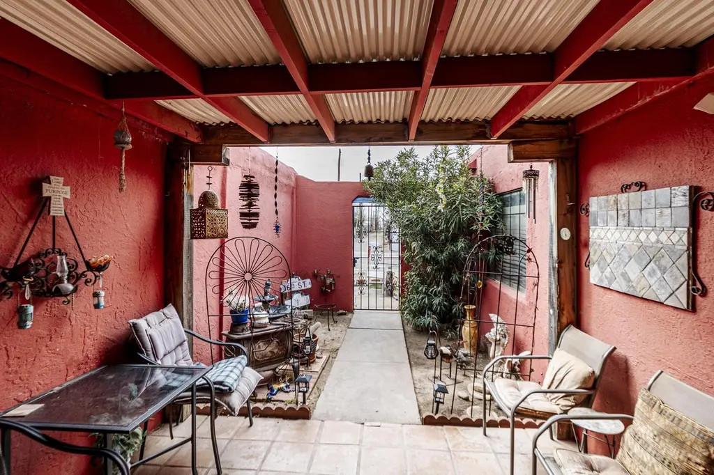 1503 Sixteenth St