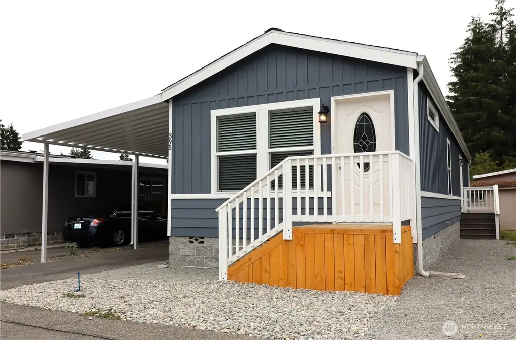 1111 Archwood Dr SW #395
