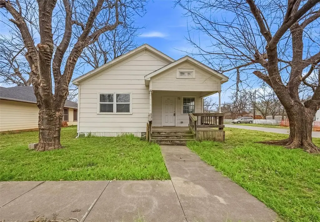 1101 N Harrison Ave