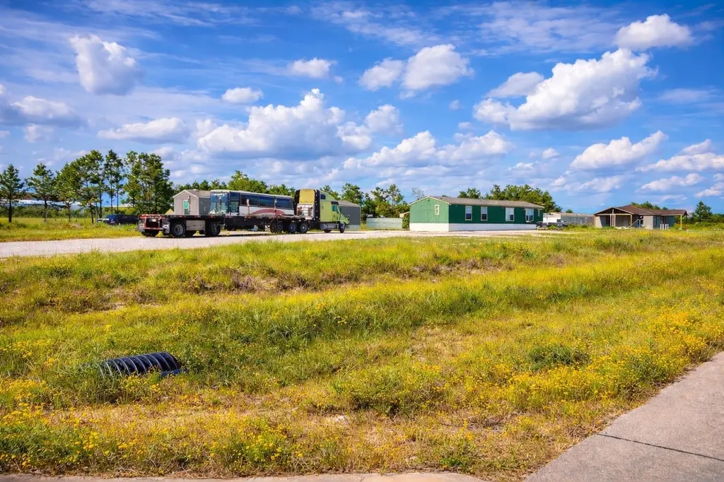 348 Road 5604