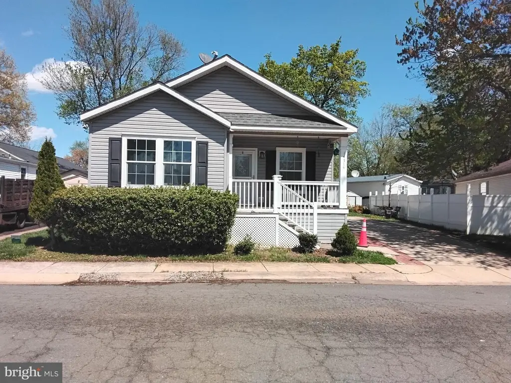 14514 Iberia Cir