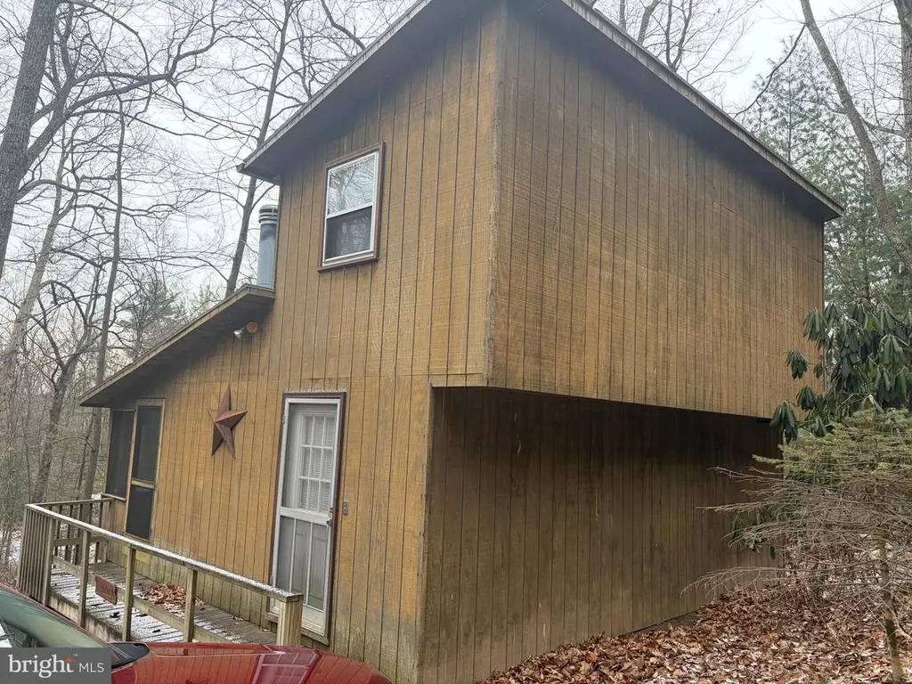 292 Mountain Dr