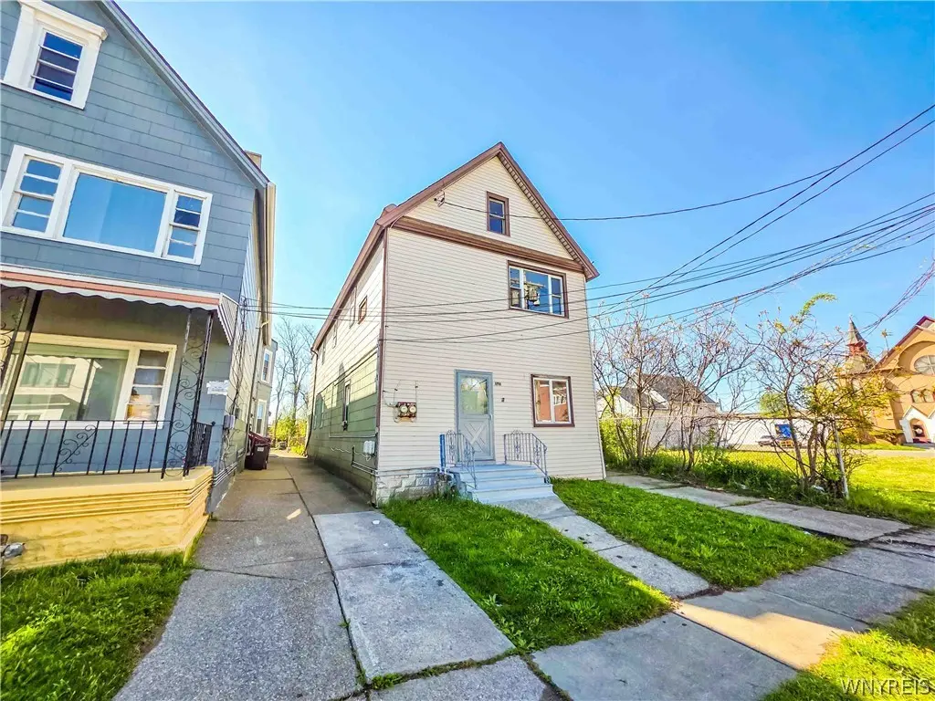 109 Baitz Ave