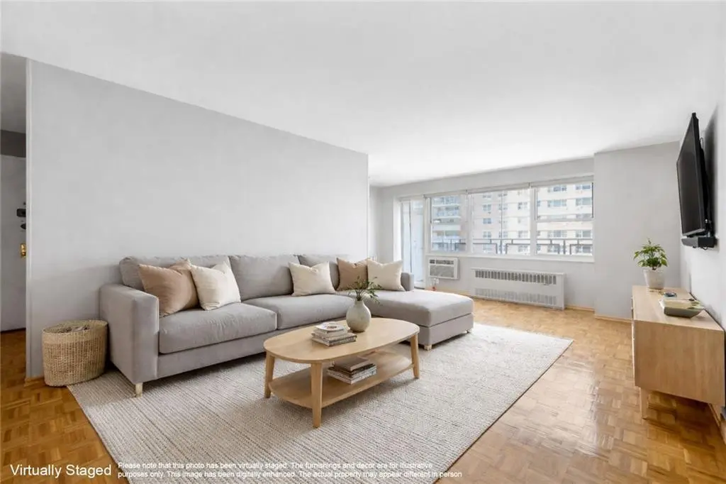 2928 W 5th St Unit 8J