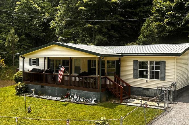 153 Everett Hager Rd