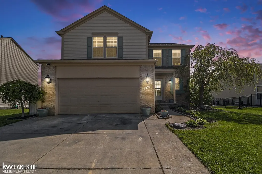 56546 Winding Creek Dr