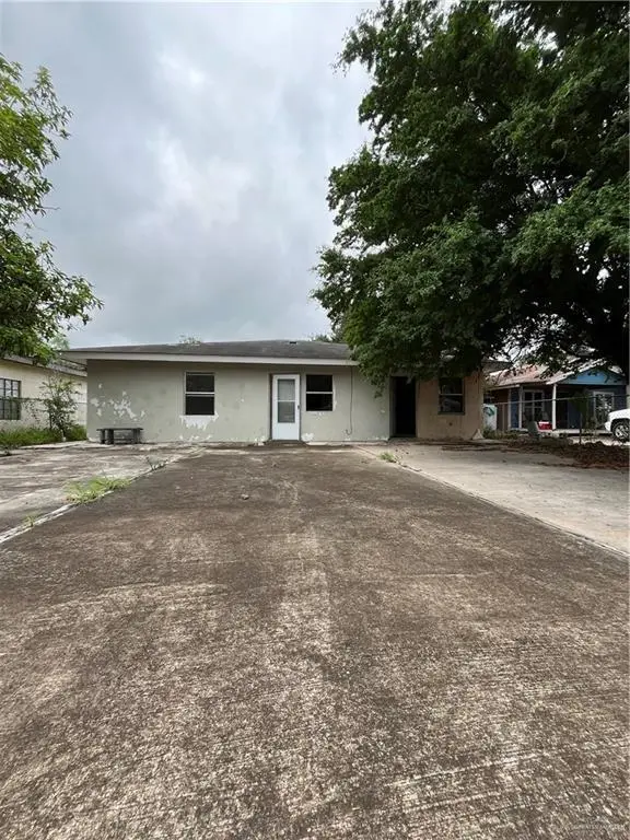 2322 E La Pointe Ave