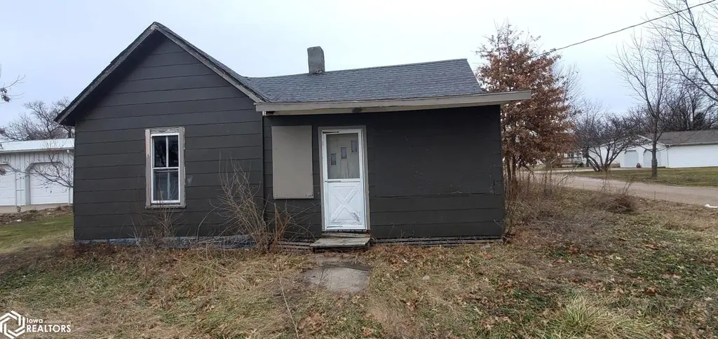 113 Hearn St