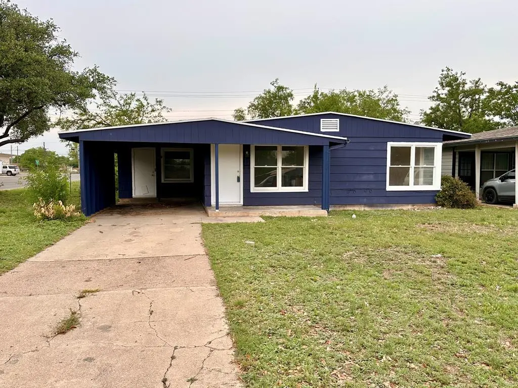 2540 W Harris Ave